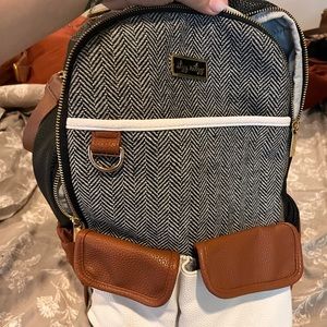 Itzy ritzy boss bag - cookies and cream